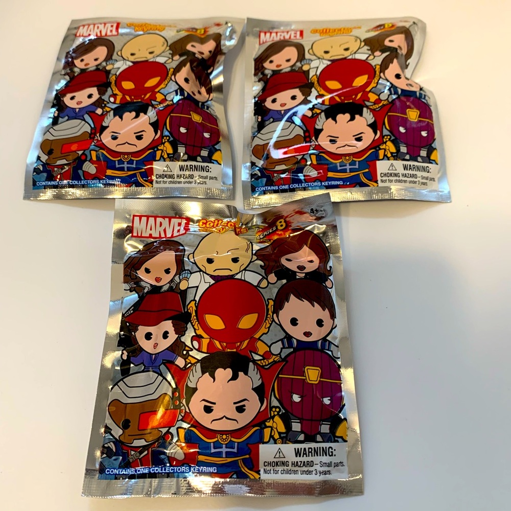 Marvel Collectors Keyring series 8 bundle (3) random blind bags